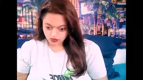 Snapshot of valleyval chatting on 01/26/25, 06:38 indianvalvet priya is back online show from 01/26/25, 06:38
