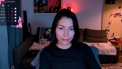 Little Devil online show from 11/07/25, 03:23