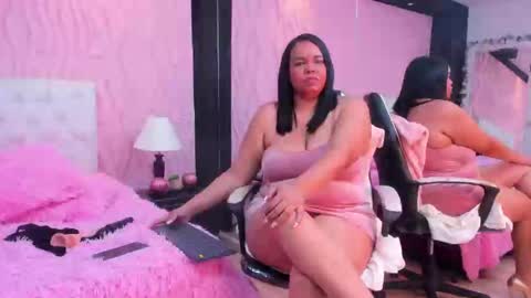Snapshot of valrery_roussex chatting on 03/05/25, 10:10 Valery online show from 03/05/25, 10:10