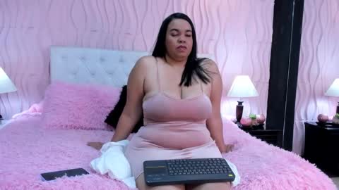 Snapshot of valrery_roussex chatting on 03/09/25, 06:00 Valery online show from 03/09/25, 06:00