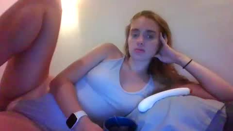 Snapshot of valure_lera chatting on 01/12/25, 12:33 valure_lera online show from 01/12/25, 12:33
