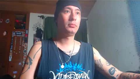 Snapshot of vampireathome chatting on 02/05/25, 06:46 vampireathome online show from 02/05/25, 06:46