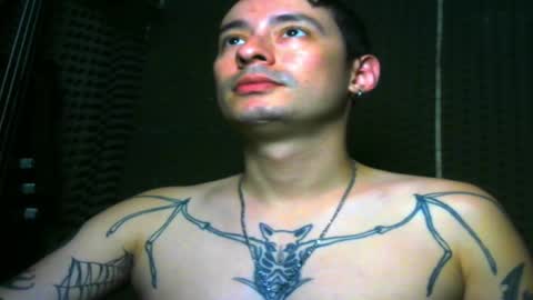 Snapshot of vampireathome chatting on 03/03/25, 03:41 vampireathome online show from 03/03/25, 03:41