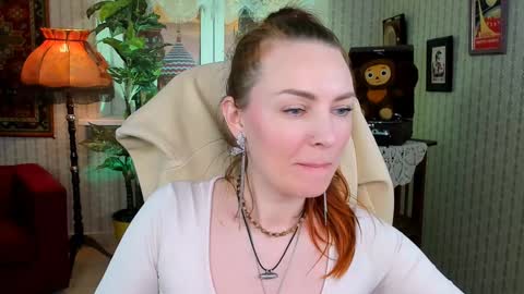 Snapshot of vandarossi chatting on 12/15/24, 04:37 Vanda online show from 12/15/24, 04:37