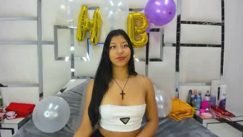 Snapshot of vanelin18 chatting on 01/16/25, 05:42 Vane online show from 01/16/25, 05:42