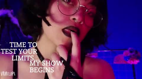 Vanelope online show from 10/21/25, 07:03