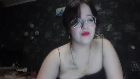 vanessashadow online show from 09/30/25, 04:23
