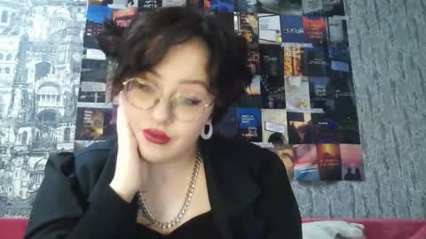 vanessashadow online show from 10/28/25, 03:47