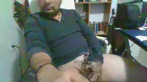 Snapshot of vangelux chatting on 12/01/24, 08:42 Arcangel online show from 12/01/24, 08:42