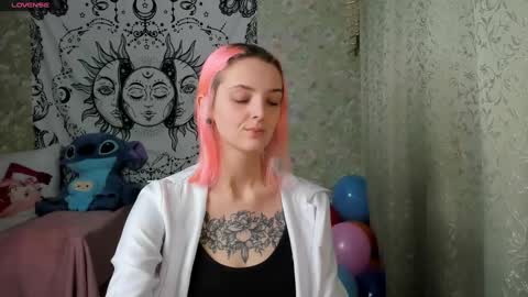 Adelina online show from 12/19/24, 12:56