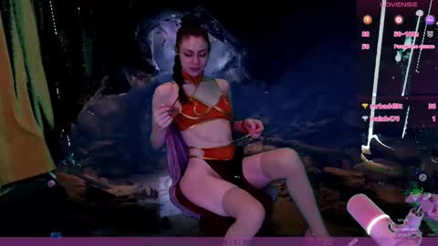 Snapshot of vanilla_skkye chatting on 09/24/25, 02:04 Skkye online show from 09/24/25, 02:04