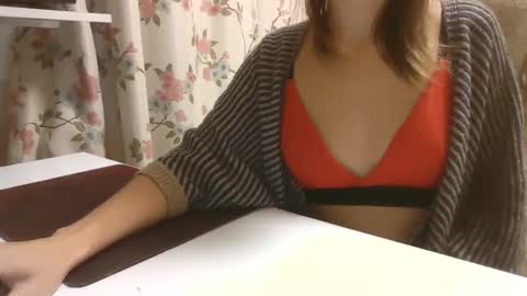 vanillachika205 online show from 10/02/25, 03:08