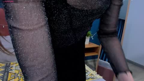 Sofia online show from 12/23/24, 10:10