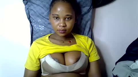 vanillavenus online show from 10/17/25, 10:45