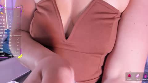 Snapshot of vanitysex chatting on 09/28/25, 11:59 Karine online show from 09/28/25, 11:59