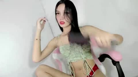 Snapshot of vannesasexyslutt chatting on 11/05/25, 08:36 VANNESA online show from 11/05/25, 08:36