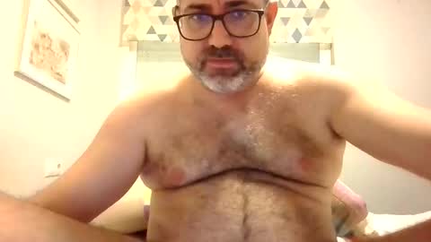 Snapshot of vaquita_lechera69 chatting on 10/22/25, 07:08 vaquita_lechera69 online show from 10/22/25, 07:08