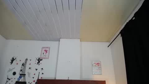 Aurora Cooper online show from 11/02/25, 01:08