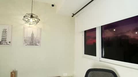 Victoria online show from 11/08/25, 10:37