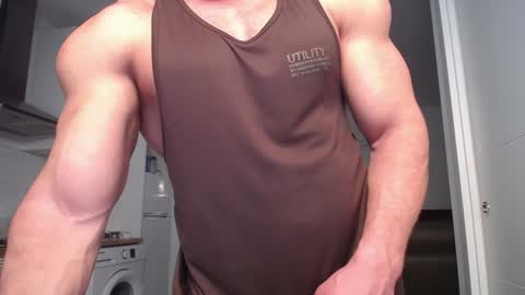 Snapshot of vecinito_ctb chatting on 12/11/24, 12:12 Toni Martins online show from 12/11/24, 12:12