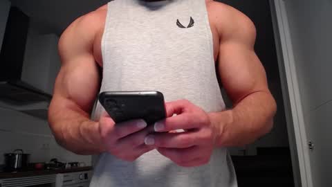 Snapshot of vecinito_ctb chatting on 12/12/24, 10:45 Toni Martins online show from 12/12/24, 10:45