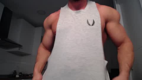 Snapshot of vecinito_ctb chatting on 12/18/24, 12:18 Toni Martins online show from 12/18/24, 12:18