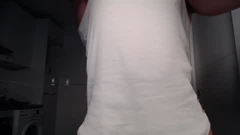 Snapshot of vecinito_ctb chatting on 01/23/25, 10:11 Toni Martins online show from 01/23/25, 10:11