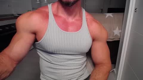 Snapshot of vecinito_ctb chatting on 09/25/25, 08:51 Toni Martins online show from 09/25/25, 08:51