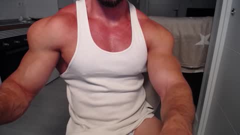 Snapshot of vecinito_ctb chatting on 10/27/25, 10:41 Toni Martins online show from 10/27/25, 10:41