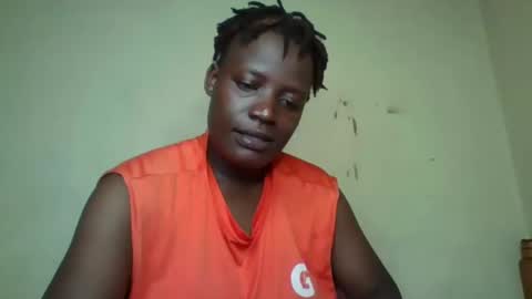 Snapshot of vee_tommy chatting on 12/29/24, 12:55 Vee tommy online show from 12/29/24, 12:55