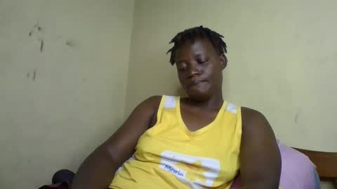 Snapshot of vee_tommy chatting on 01/04/25, 01:42 Vee tommy online show from 01/04/25, 01:42