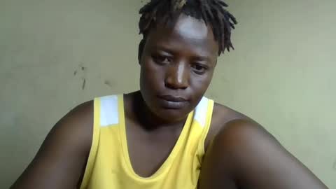 Snapshot of vee_tommy chatting on 01/04/25, 04:43 Vee tommy online show from 01/04/25, 04:43