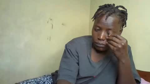 Snapshot of vee_tommy chatting on 01/07/25, 11:14 Vee tommy online show from 01/07/25, 11:14