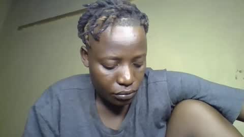 Snapshot of vee_tommy chatting on 01/08/25, 08:38 Vee tommy online show from 01/08/25, 08:38