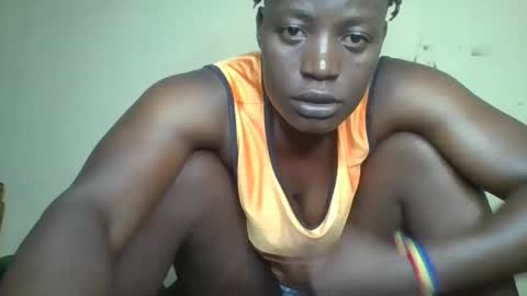 Snapshot of vee_tommy chatting on 01/10/25, 12:15 Vee tommy online show from 01/10/25, 12:15