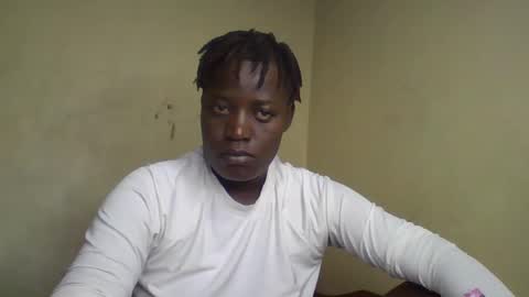 Snapshot of vee_tommy chatting on 01/14/25, 12:14 Vee tommy online show from 01/14/25, 12:14