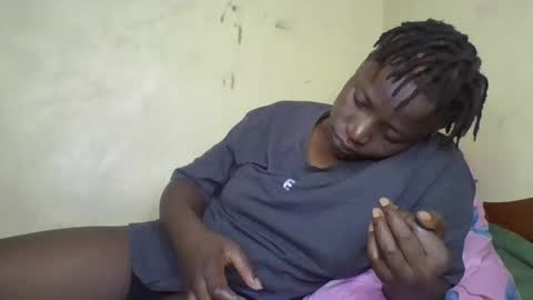 Snapshot of vee_tommy chatting on 01/17/25, 09:06 Vee tommy online show from 01/17/25, 09:06