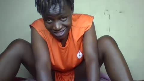 Snapshot of vee_tommy chatting on 01/27/25, 11:22 Vee tommy online show from 01/27/25, 11:22