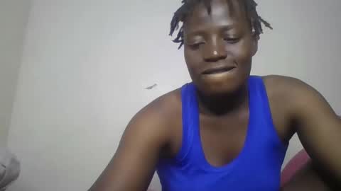 Snapshot of vee_tommy chatting on 02/16/25, 05:04 Vee tommy online show from 02/16/25, 05:04