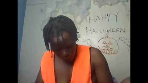 Snapshot of vee_tommy chatting on 10/26/25, 05:13 Vee tommy online show from 10/26/25, 05:13