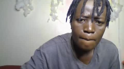 Snapshot of vee_tommy chatting on 11/16/25, 05:02 Vee tommy online show from 11/16/25, 05:02