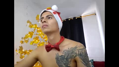 Snapshot of velk_hot1 chatting on 12/21/24, 04:57 velk_hot1 online show from 12/21/24, 04:57