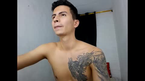 Snapshot of velk_hot1 chatting on 01/13/25, 11:27 velk_hot1 online show from 01/13/25, 11:27