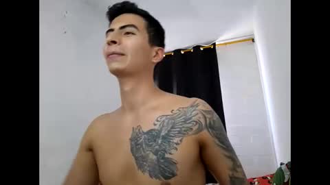 Snapshot of velk_hot1 chatting on 01/18/25, 07:04 velk_hot1 online show from 01/18/25, 07:04