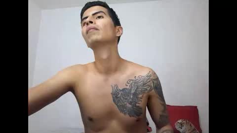 Snapshot of velk_hot1 chatting on 02/14/25, 11:31 velk_hot1 online show from 02/14/25, 11:31