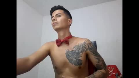 Snapshot of velk_hot1 chatting on 02/22/25, 08:53 velk_hot1 online show from 02/22/25, 08:53