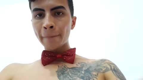 Snapshot of velk_hot1 chatting on 03/09/25, 04:27 velk_hot1 online show from 03/09/25, 04:27