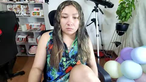 Snapshot of vellarossa chatting on 10/18/25, 04:59 Im VelaI will be Christmas and New Year with my family December 22 to January 13 I will miss you guys. online show from 10/18/25, 04:59