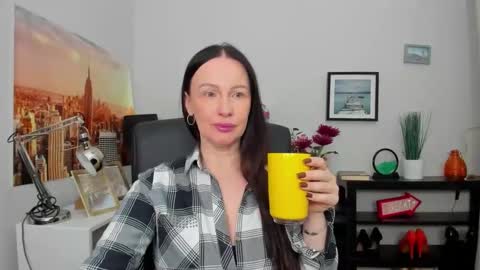 Jasmine online show from 10/07/25, 05:48