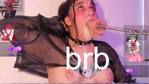 Snapshot of velvet_rosee_ chatting on 10/30/25, 03:46 velvet_rosee_ online show from 10/30/25, 03:46